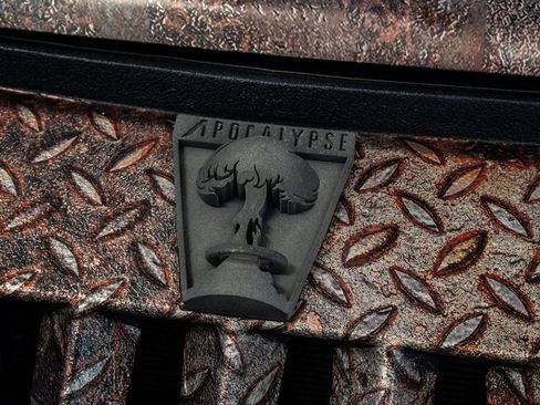 Used 2021 Jeep Gladiator Sport image 17