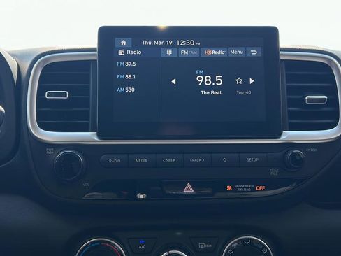 New 2026 Hyundai Venue SE FWD image 27