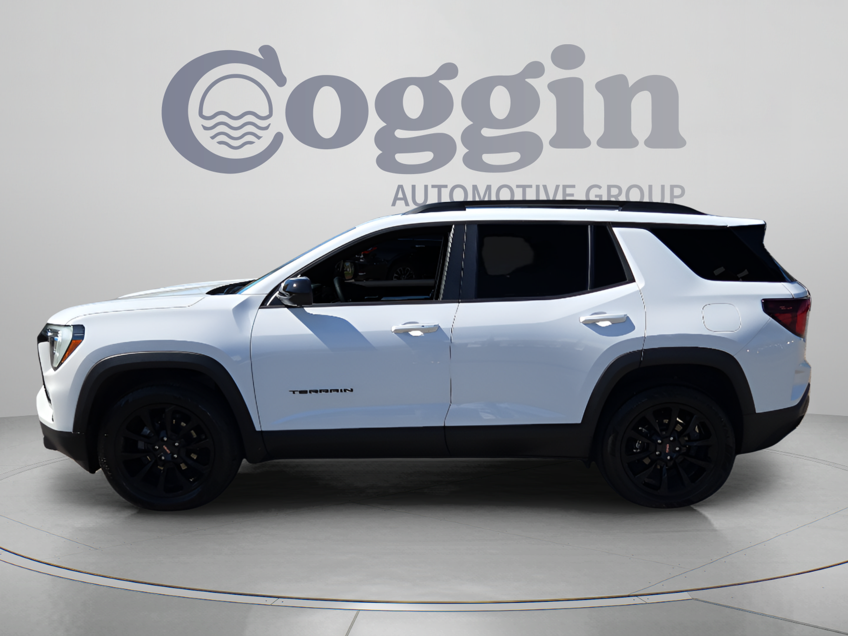 Used 2026 GMC Terrain Elevation w/ Elevation Premium Package AWD/4WD image 2