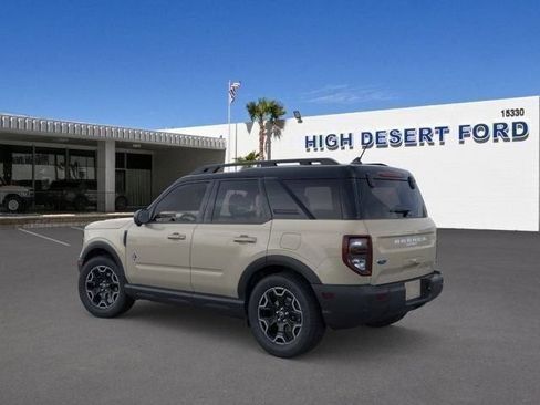 New 2025 Ford Bronco Sport Outer Banks w/ Outer Banks Tech Package+ AWD/4WD image 4