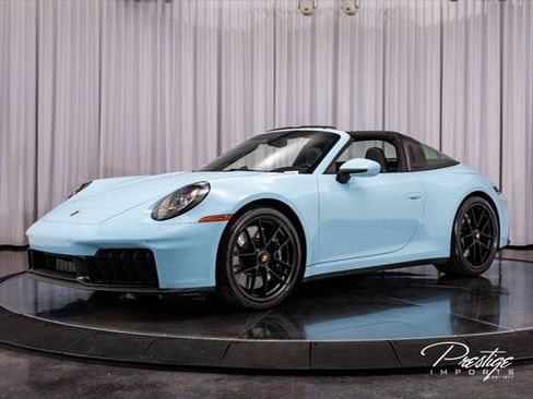 Used 2026 Porsche 911 Targa 4 GTS AWD/4WD image 7