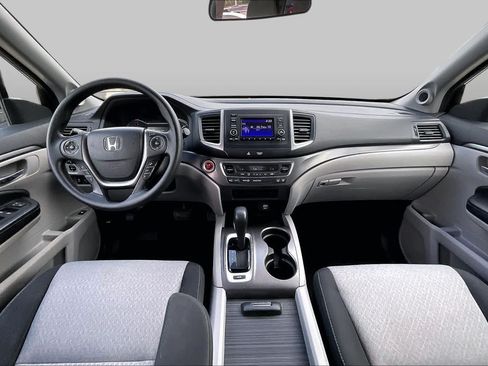 Used 2017 Honda Ridgeline RTS image 15