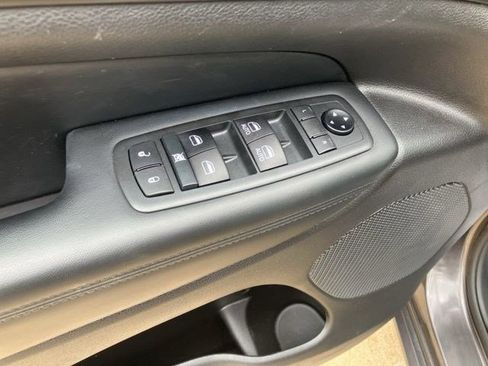 Certified 2021 Jeep Grand Cherokee Laredo X AWD/4WD image 10