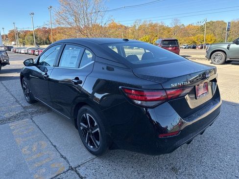 New 2025 Nissan Sentra SV image 6