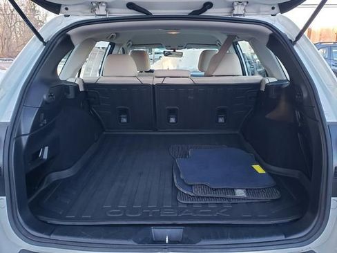 Used 2018 Subaru Outback 2.5i image 5
