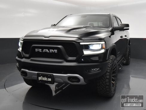 Used 2019 RAM 1500 Rebel w/ Rebel Level 2 Equipment Group AWD/4WD image 49
