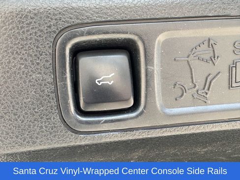 Used 2021 Ford Expedition XLT image 16