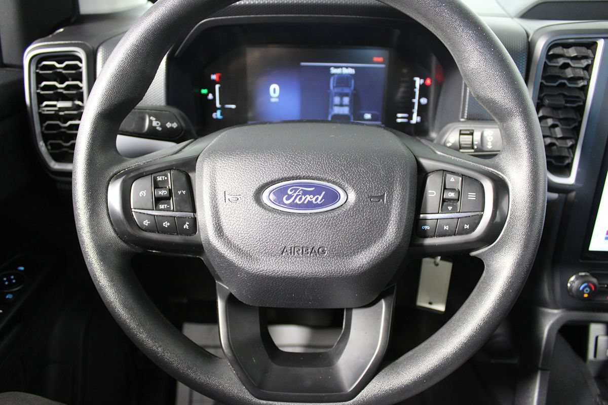 Used 2024 Ford Ranger XL w/ Trailer Tow Package RWD image 14