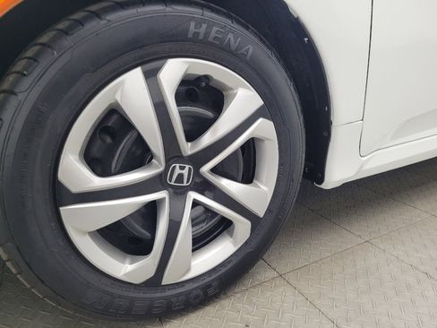 Used 2017 Honda Civic LX image 31