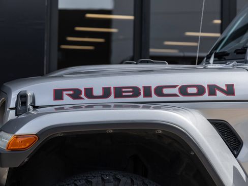 Used 2019 Jeep Wrangler Unlimited Rubicon AWD/4WD image 13