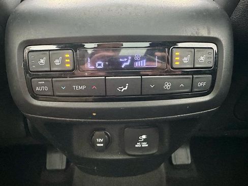 Used 2022 Hyundai Palisade Calligraphy image 19