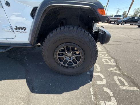 Used 2022 Jeep Wrangler Unlimited Sport AWD/4WD image 6