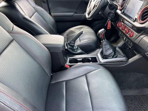 Used 2023 Toyota Tacoma TRD Pro AWD/4WD image 15