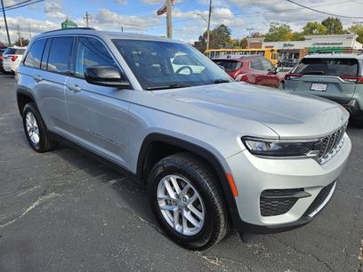 Used 2023 Jeep Grand Cherokee Laredo w/ Luxury Tech Group I