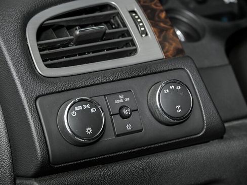 Used 2012 GMC Sierra 3500 Denali AWD/4WD image 20