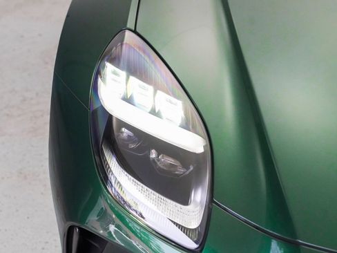 New 2026 Aston Martin V8 Vantage S image 33