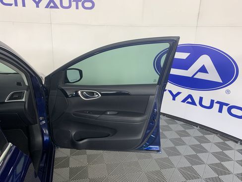 Used 2019 Nissan Sentra SV FWD image 34