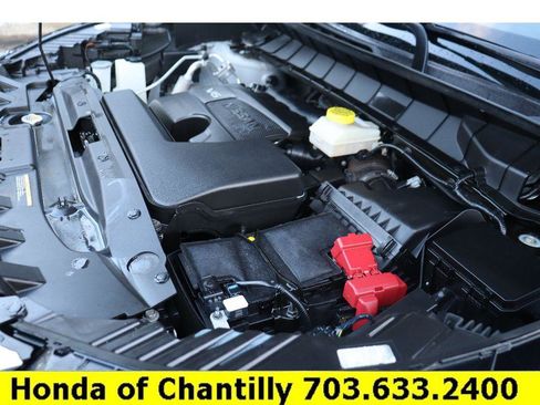 Used 2022 Nissan Pathfinder SV image 31