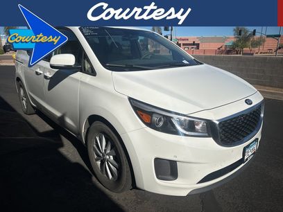 Used 2018 Kia Sedona LX w/ LX Essentials Premium Package