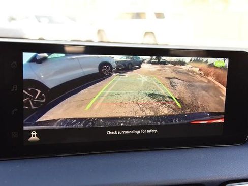 New 2026 Nissan Sentra SL image 16