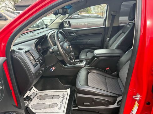 Used 2017 Chevrolet Colorado Z71 image 28