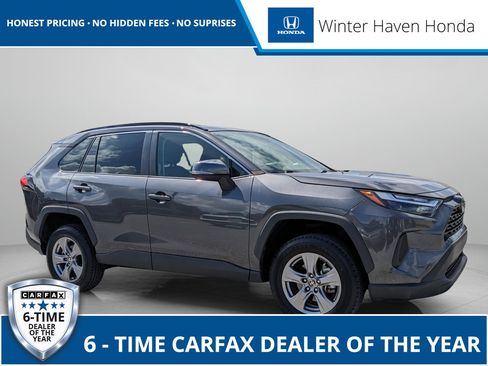 Used 2023 Toyota RAV4 XLE w/ Convenience Package FWD image 1
