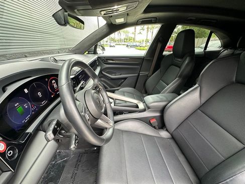 Certified 2024 Porsche Macan Turbo Electric w/ Premium Package AWD/4WD image 5