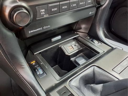 Used 2022 Lexus GX 460 w/ Black Line Special Edition AWD/4WD image 23
