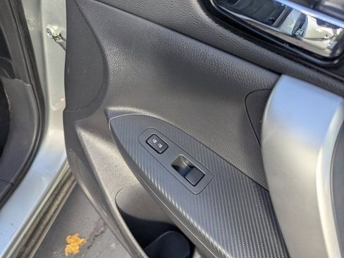 Used 2024 Mitsubishi Eclipse Cross AWD image 36