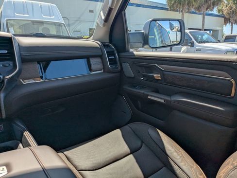 New 2026 RAM 1500 Limited AWD/4WD image 17