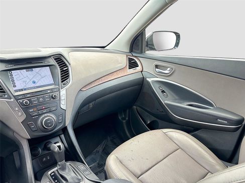 Used 2018 Hyundai Santa Fe Sport FWD image 25