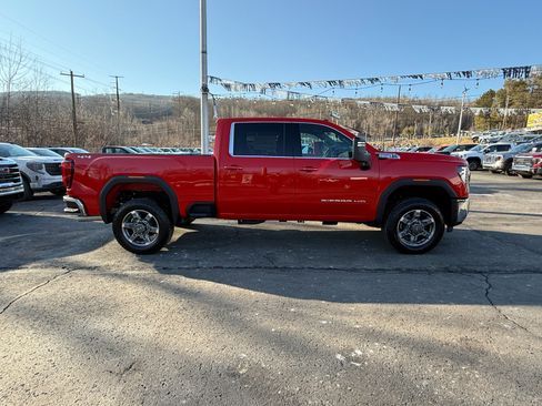 New 2026 GMC Sierra 3500 SLE w/ SLE Value Package image 6