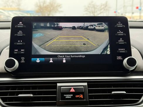 Used 2019 Honda Accord Sport image 31