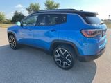 Used 2019 Jeep Compass Limited w/ Premium Lighting Group image 2