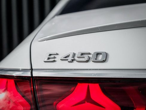 New 2026 Mercedes-Benz E 450 4MATIC Sedan image 10