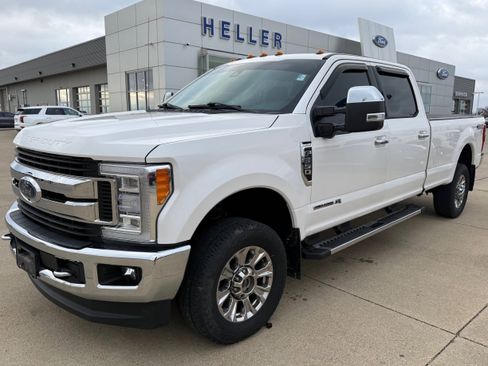 Used 2017 Ford F350 Lariat w/ Lariat Ultimate Package image 3