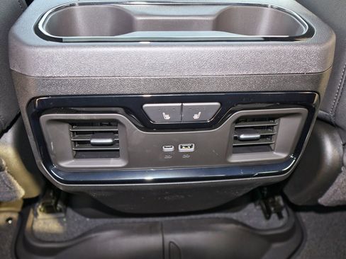 New 2026 GMC Sierra 1500 AT4 w/ AT4 Premium Package image 13