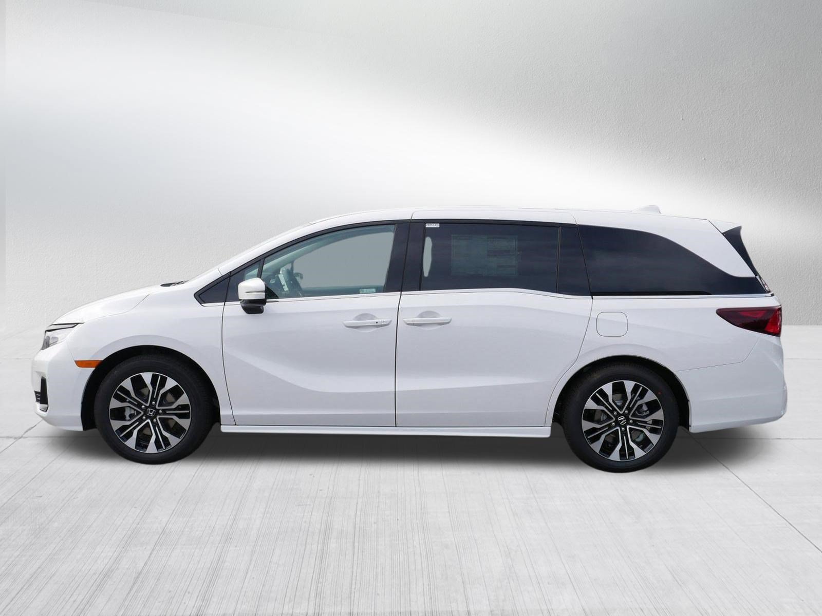 New 2026 Honda Odyssey Elite image 4