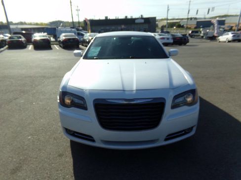 Used 2014 Chrysler 300 S image 56