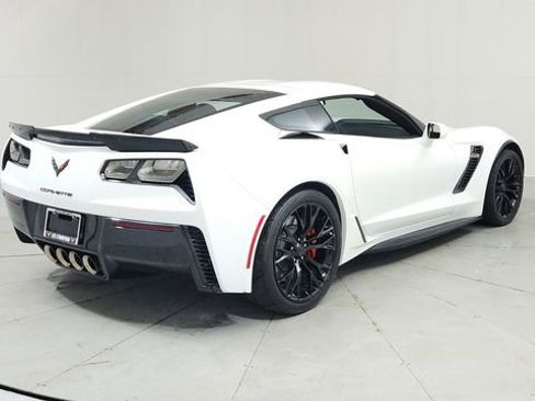 Certified 2017 Chevrolet Corvette Z06 w/ Battery Protection Package image 5