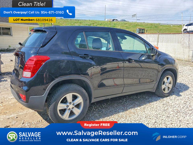 Used 2019 Chevrolet Trax LS FWD image 4
