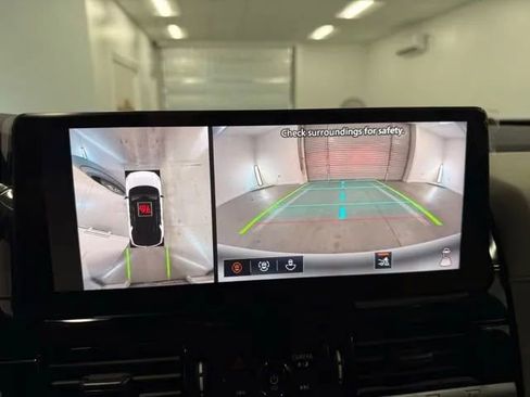 New 2026 Nissan Pathfinder SL image 21