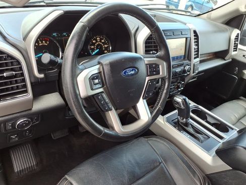 Used 2020 Ford F150 Lariat RWD image 23