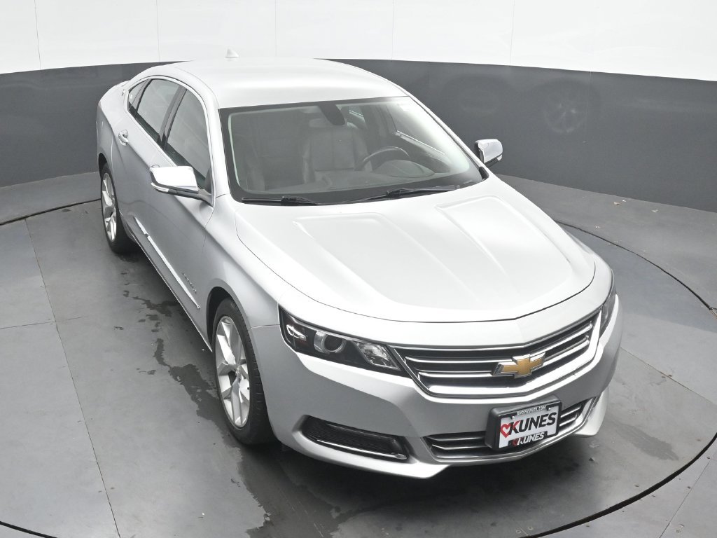 Used 2019 Chevrolet Impala Premier FWD image 36