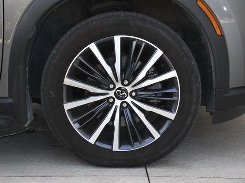 Used 2023 INFINITI QX60 Sensory w/ Vision Package FWD image 35