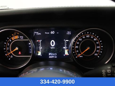 Used 2021 Jeep Wrangler Unlimited Sahara image 9