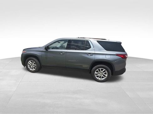 Used 2020 Chevrolet Traverse LS FWD image 7