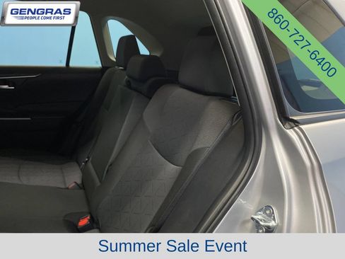 Used 2025 Toyota RAV4 XLE AWD/4WD image 26