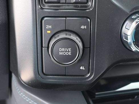 New 2026 Ford F350 Platinum w/ FX4 Off-Road Package AWD/4WD image 26