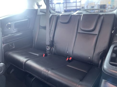 Used 2023 Subaru Ascent Limited w/ Technology Package AWD/4WD image 23